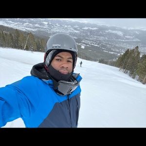 Meet your Posher, Stephan